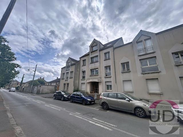 Local Commercial vente à Corbeil-Essonnes, Essonne