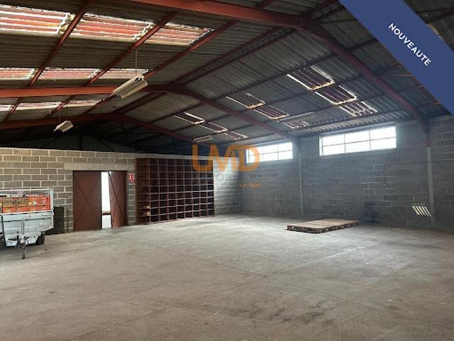 Local Commercial vente à La Renardière, Sargé-sur-Braye