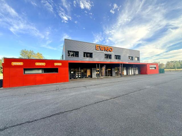 Local Commercial vente à Tarbes, Juillan
