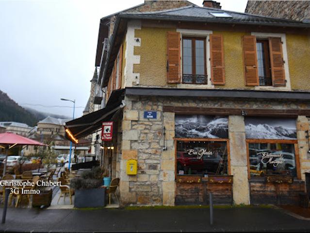 Local Commercial vente à Issoire, La Bourboule