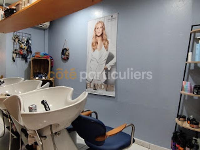 Local Commercial vente à Cosne-Cours-sur-Loire, La Charité-sur-loire