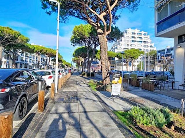 Local Commercial vente à Montpellier, La Grande-motte