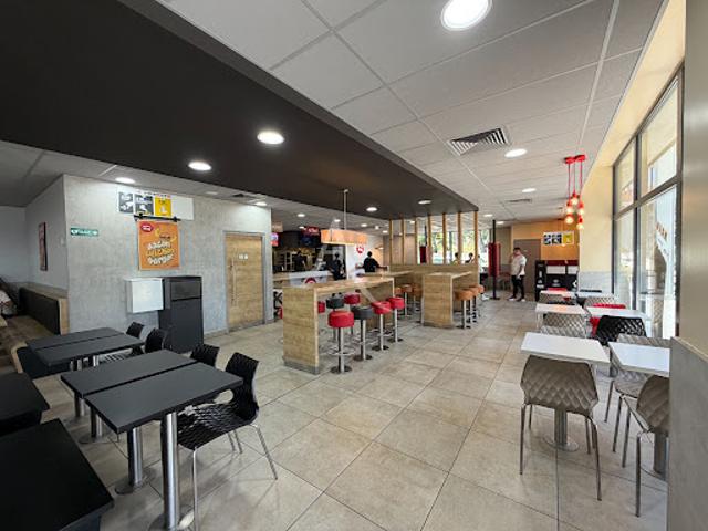 Local Commercial vente à Istres, Martigues