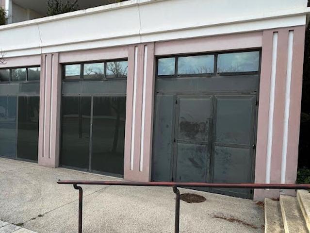 Local Commercial vente à Arrondissement de Toulon, Saint-cyr-sur-mer