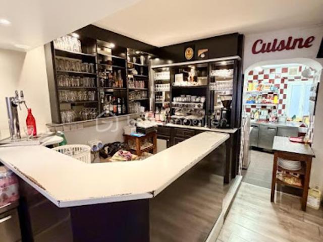 Local Commercial vente à Arrondissement de Draguignan, Salernes