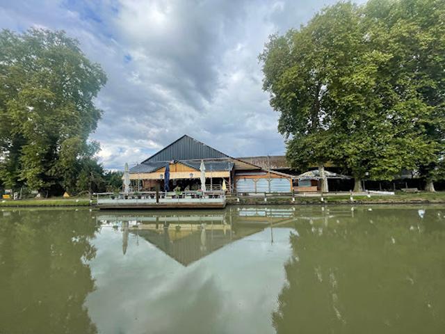 Local Commercial vente à Nevers, Sermoise-sur-loire