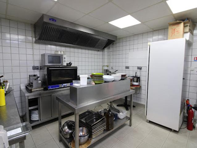 Local Commercial vente à Alès