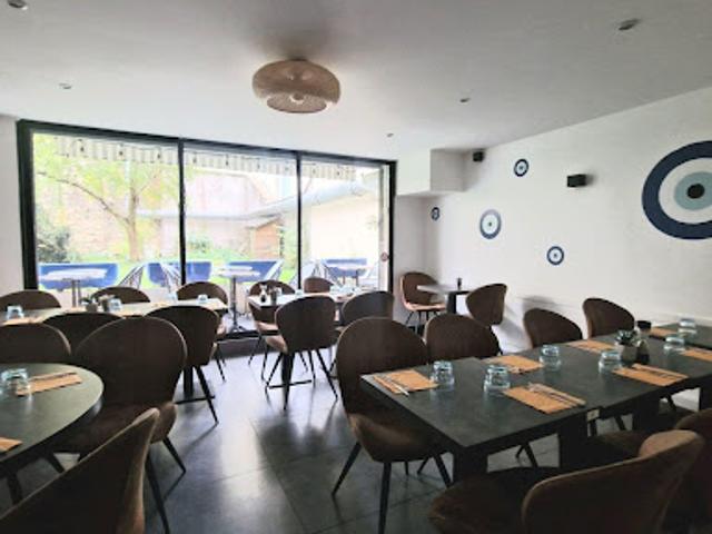 Local Commercial vente à Nanterre, Courbevoie