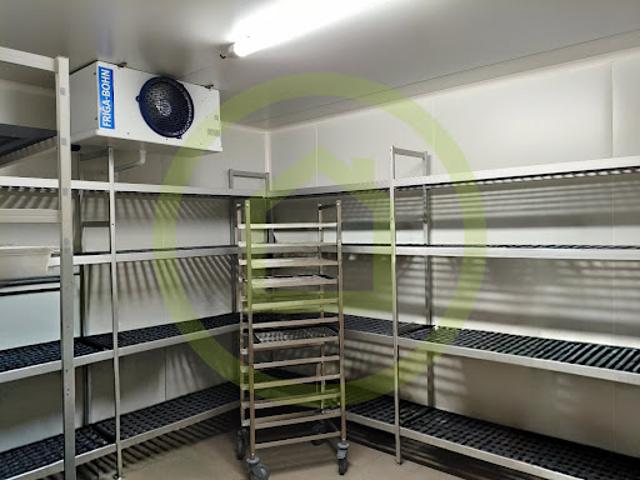 Local Commercial vente à Les Sables-d'Olonne, Château-d'olonne