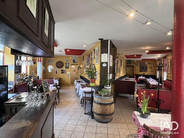Local Commercial vente à Nanterre, Suresnes
