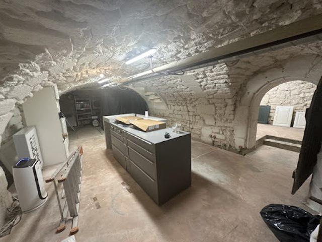 Local Commercial vente à Paris, Île-de-France