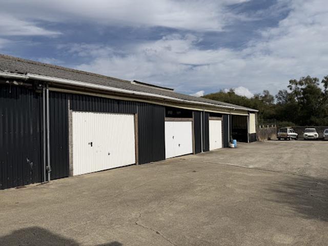 Local Commercial vente à La Lande de Nohais, Bréhan
