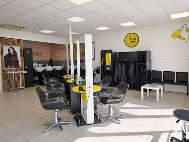 Local Commercial vente à Autun, Le Creusot