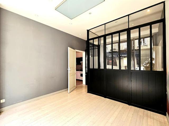 Local Commercial vente à Paris, Île-de-France