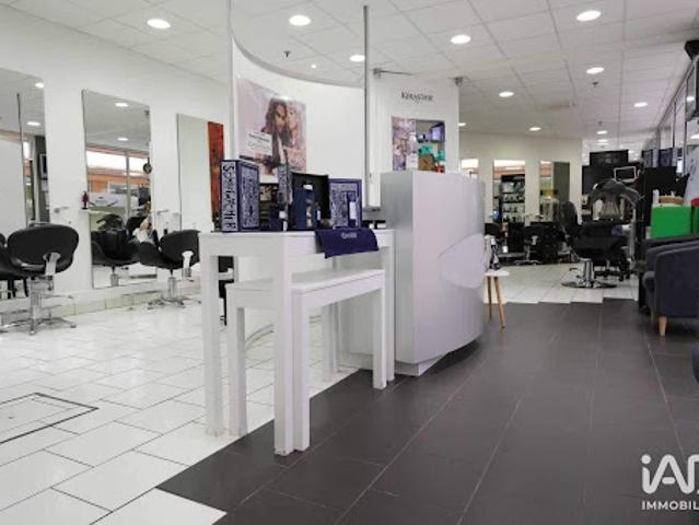 Local Commercial vente à Troyes, Saint-parres-aux-tertres