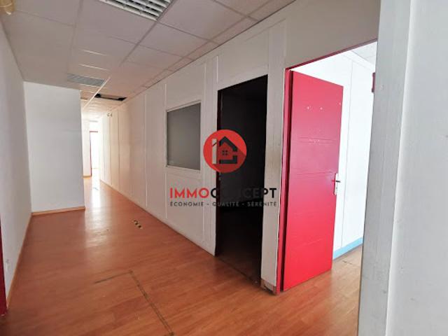 Local Commercial vente à Bagnols-sur-Cèze, Gard