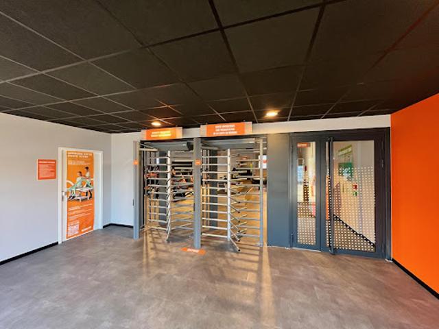 Local Commercial vente à Le Cateau-Cambrésis, Nord