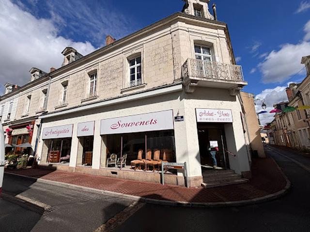 Local Commercial vente à Le Lude