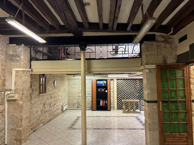 Local Commercial vente à Paris, Île-de-France