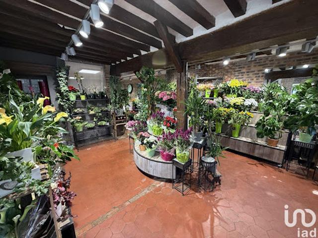 Local Commercial vente à Compiègne, Lacroix-saint-ouen