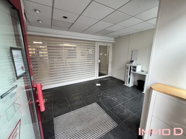 Local Commercial vente à Thaon-les-Vosges