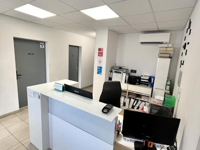 Local Commercial vente à Perpignan, Cabestany