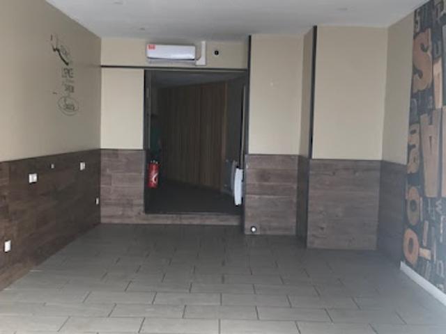 Local Commercial vente à Douai