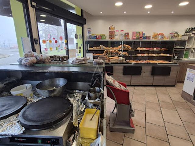 Local Commercial vente à Châteaulin, Bretagne