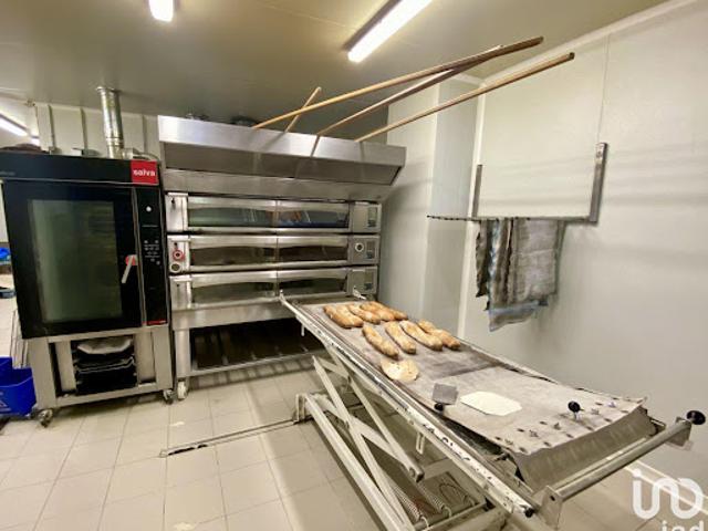 Local Commercial vente à Tours, Saint-pierre-des-corps