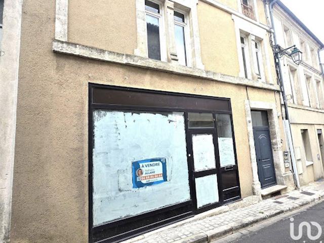Local Commercial vente à Cognac, Barbezieux-saint-hilaire