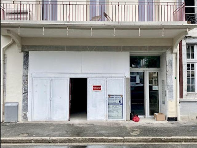 Local Commercial vente à Bagnères-de-Bigorre, Bagnères-de-bigorre