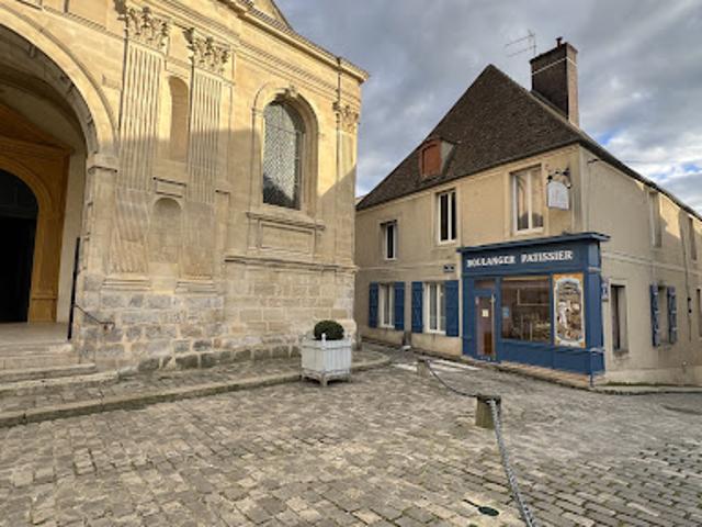 Local Commercial vente à Rambouillet, Montfort-l'amaury