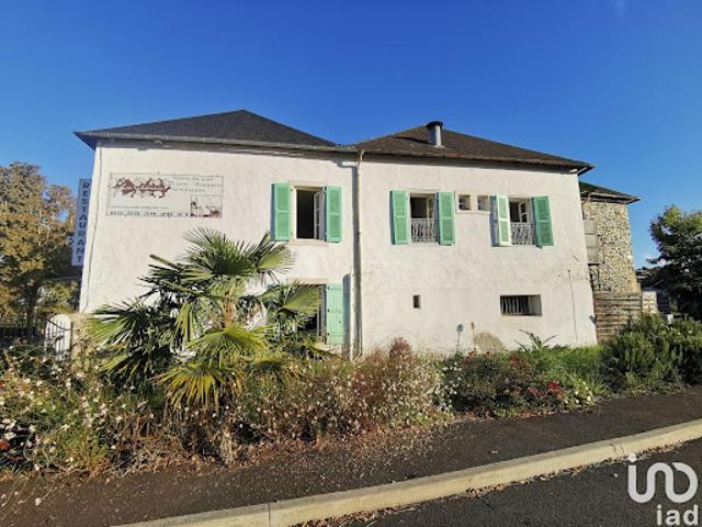 Local Commercial vente à Oloron-Sainte-Marie, Ledeuix