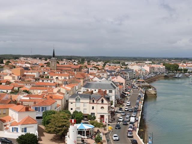 Local Commercial vente à Les Sables-d'Olonne