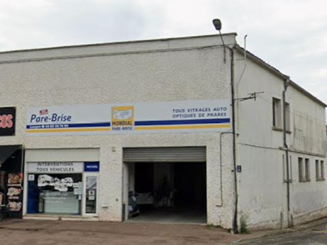 Local Commercial vente à Résidence La Tonnellerie, Langon