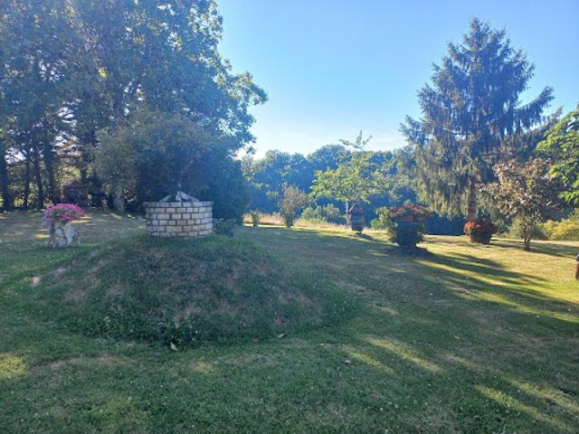 Local Commercial vente à Rouffignac, Rouffignac-Saint-Cernin-de-Reilhac