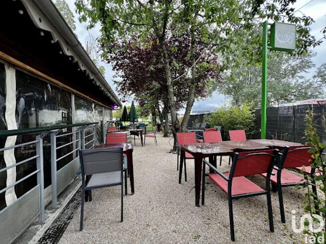 Local Commercial vente à Palaiseau, Morangis