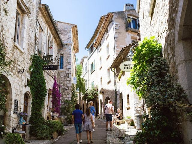 Local Commercial vente à Grasse, Saint-paul-de-vence