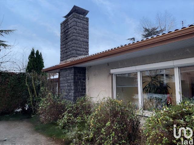Local Commercial vente à Yssingeaux, Monistrol-sur-loire