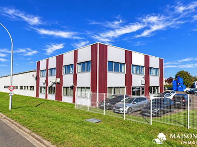 Local Commercial vente à Les Dameraudes, Gien