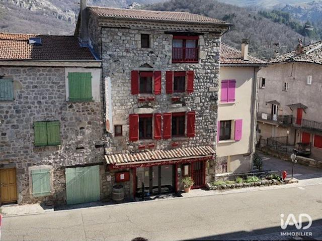 Local Commercial vente à Largentière, Montpezat-sous-bauzon