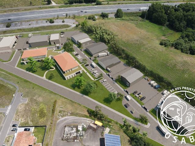Local Commercial vente à Dax, Magescq