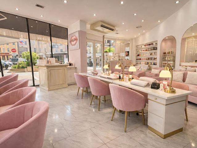 Local Commercial vente à Grasse, Cagnes-sur-mer