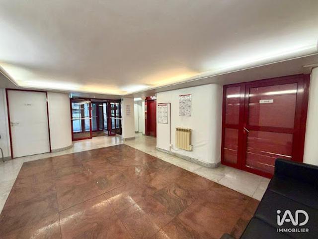 Local Commercial vente à Torcy, Chelles