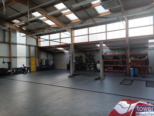 Local Commercial vente à Évreux, Evreux