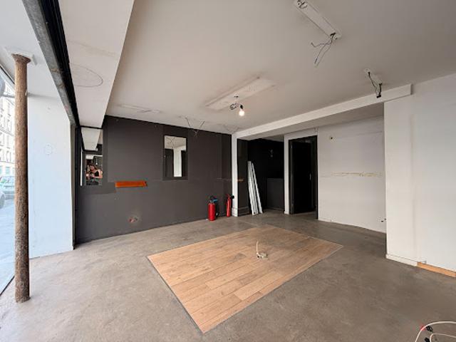 Local Commercial vente à Paris, Île-de-France