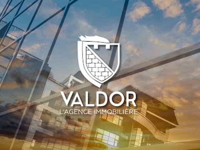 Local Commercial vente à Villefranche-sur-Saône, Rhône