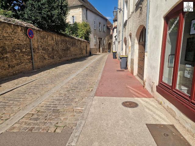 Local Commercial vente à Beaune, Côte-d'Or