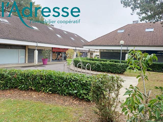 Local Commercial vente à Courtry, Seine-et-Marne