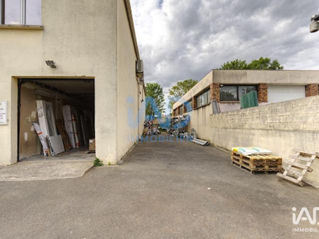 Local Commercial vente à Évry, Draveil